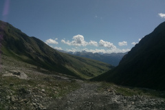 Piste de descente sur St Guérin après le refuge